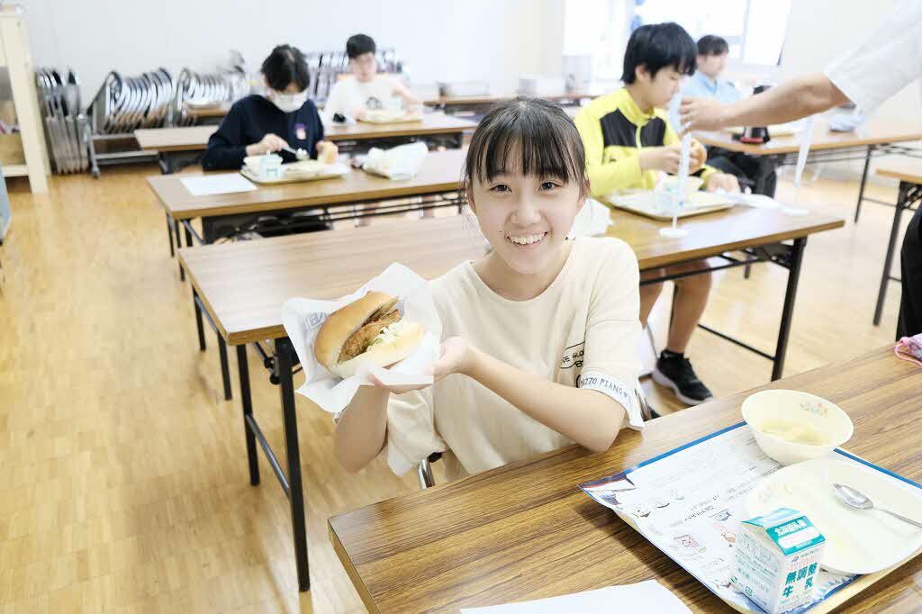 給食.JPG