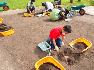 垣ノ島遺跡　発掘体験